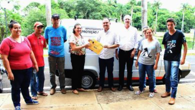 Photo of Prefeito Hori entrega veículo para o Departamento de Proteção Animal