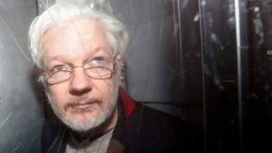 Photo of Justiça britânica aprova pedido de recurso dos EUA para a extradição de Julian Assange, fundador do WikiLeaks